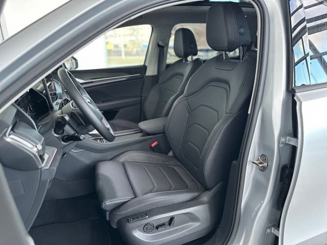 Škoda New Kodiaq Exclusive Selection 7-miestne 8/23
