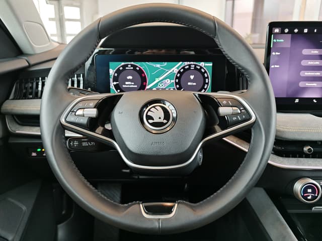 Škoda New Superb Combi Selection 9/18
