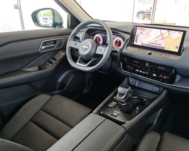 Nissan X-Trail Tekna Mild Hybrid 2WD 8/21