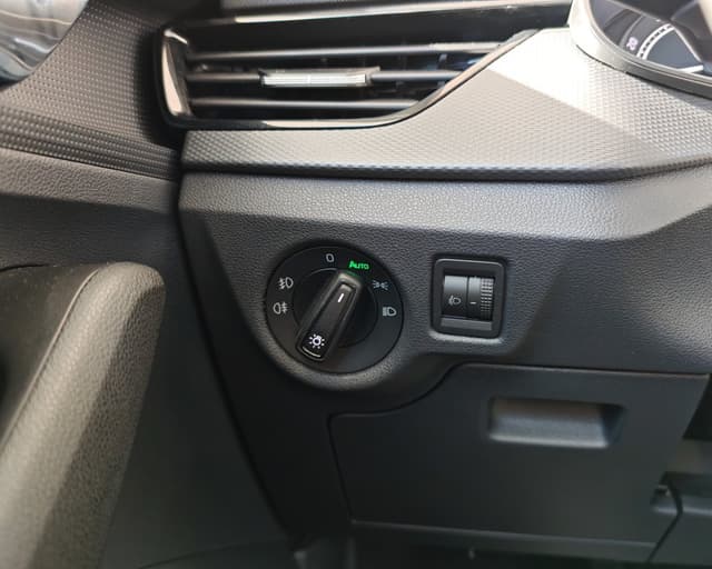Škoda Scala 1.0 TSI Ambition 19/23