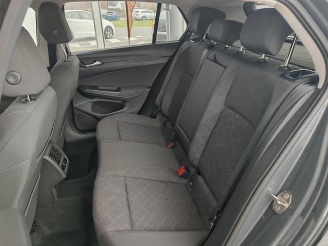 Volkswagen Golf Life 2.0 TDI 110KW DSG 8/25