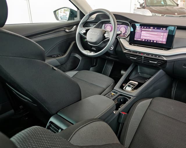 Škoda Octavia Selection 2.0 TDI DSG 110kW // Záruka 5 rokov/ 100 000 km // 10/24