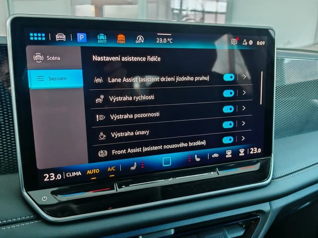 Volkswagen Tiguan 2.0 TDI Life DSG 19/29
