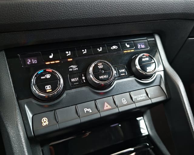 Škoda Kodiaq 2.0 TDI SCR 190k Style DSG 4×4 16/29