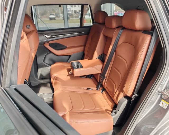 Škoda Kodiaq Exclusive Selection 2.0TDI, 142kw, 4×4, 7 miestny 9/27
