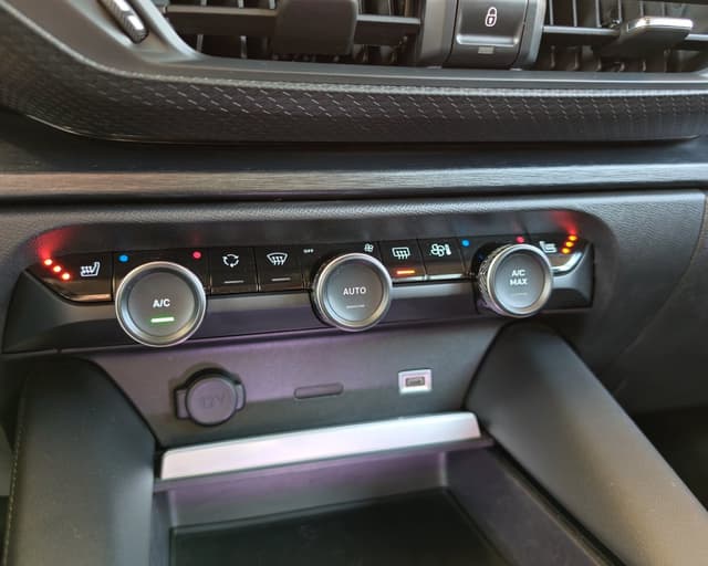 Citroën C5 X 1.6 PureTech 180 S S Shine A/T 18/22