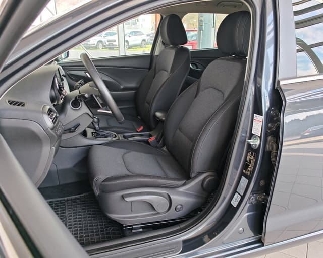Hyundai i30 CW 1.5 T-GDi mHEV Family DCT 7/24