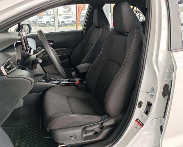 Toyota Corolla Style 1.8 Hybrid 72KW E-CVT 7/25