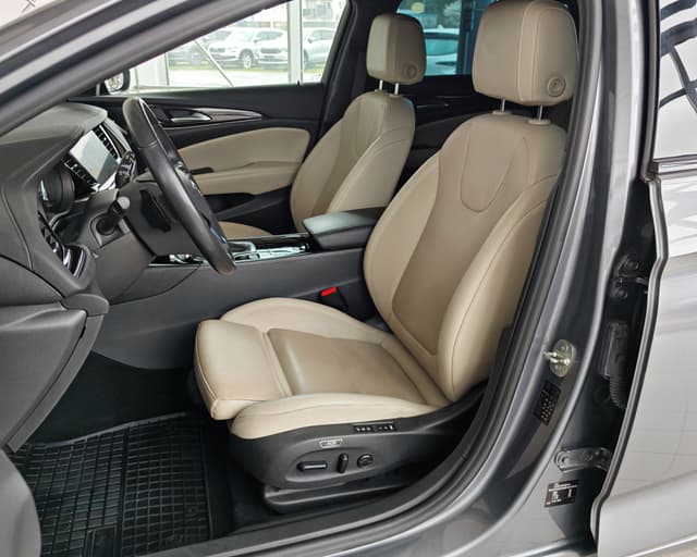 Opel Insignia ST 2.0 CDTi S S Ultimate 4×4 A/T 7/31