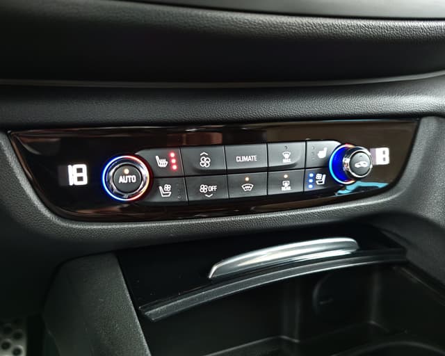 Opel Insignia ST 2.0 CDTi S S Ultimate 4×4 A/T 19/31