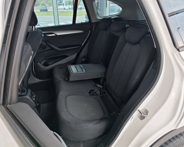 BMW X1 sDrive 18d Advantage A/T 8/28
