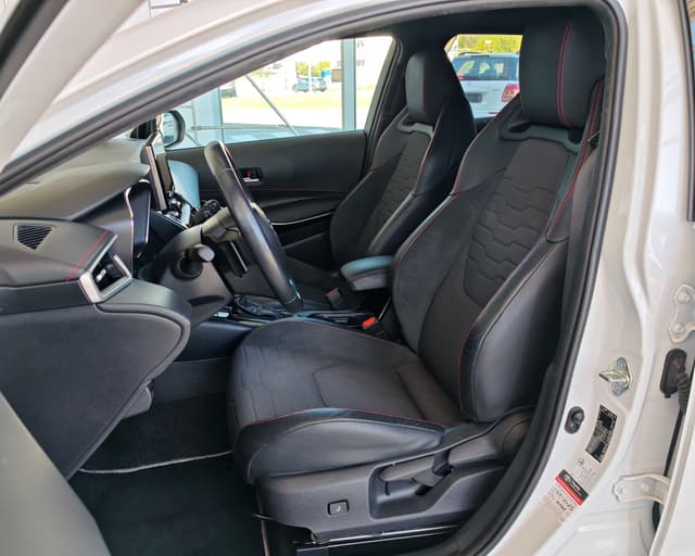 Toyota Corolla Combi 2.0 Hybrid e-CVT Executive TS 9/23
