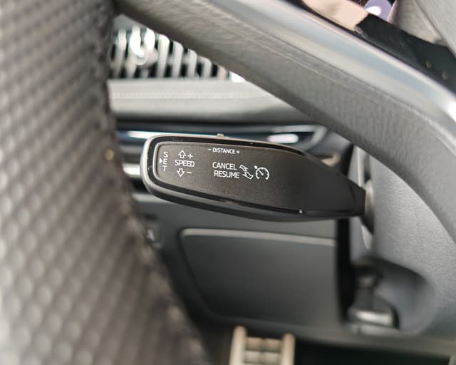 Škoda Superb Sportline 2.0 TDI 142KW 4×4 12/32