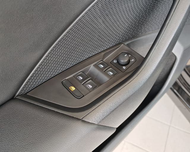 Škoda Octavia Combi 2.0 TDI SCR Style DSG 24/28