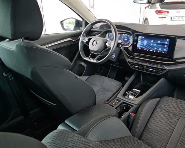 Škoda Octavia Combi 2.0 TDI SCR Style DSG 9/28