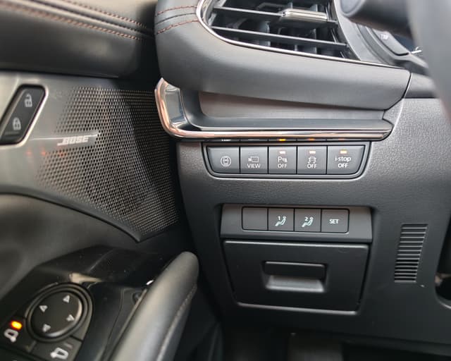 Mazda 3 2.0 Skyactiv G122 Plus A/T 26/36
