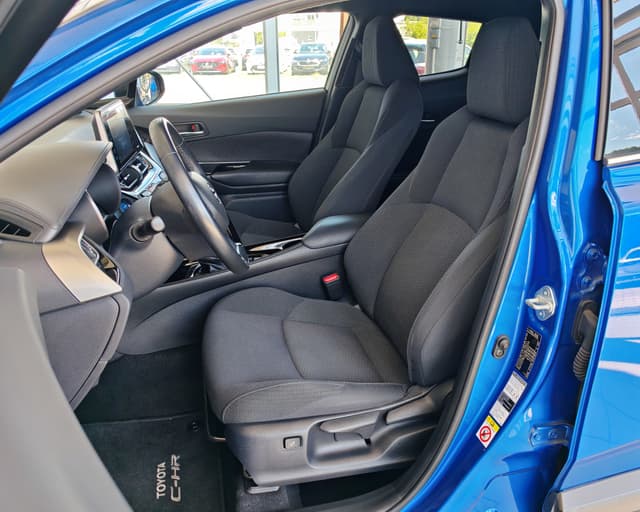 Toyota C-HR 1.8 Hybrid Comfort E-CVT 9/31