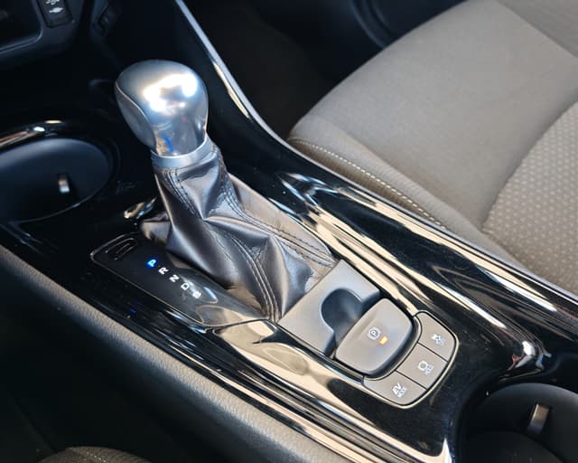 Toyota C-HR 1.8 Hybrid Comfort E-CVT 23/31