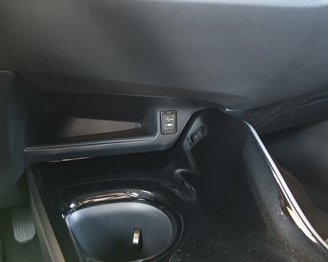 Toyota C-HR 1.8 Hybrid Comfort E-CVT 25/31