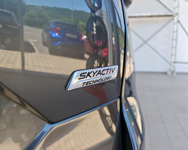 Mazda CX-5 2.5 Skyactiv-G194 4×4 Sports-Line 33/35
