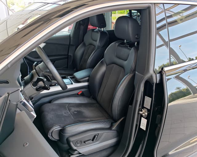 Audi Q8 50 3.0 TDI mHEV quattro tiptronic 10/43