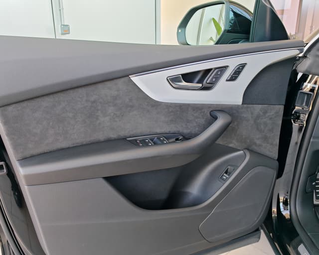 Audi Q8 50 3.0 TDI mHEV quattro tiptronic 30/43