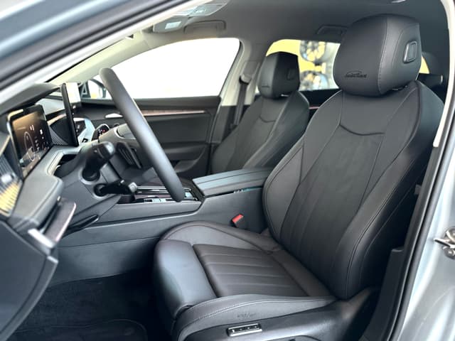 Škoda Superb Combi Laurint Klement 2.0 TDI 142KW 4×4 7/26