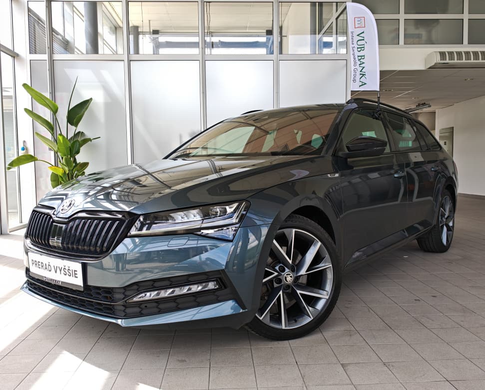 Škoda Superb Combi 2.0 TDI SCR Sportline 4×4 DSG